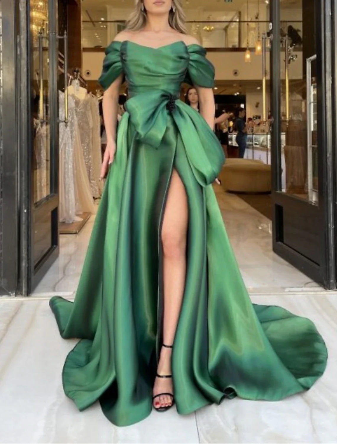 A-Line Evening Gown Party Dress Sparkle & Shine Dress Formal Wedding Reception Chapel Train Short Sleeve Off Shoulder Satin with Bow(s) Ruched Beading Tunics Fall fleece