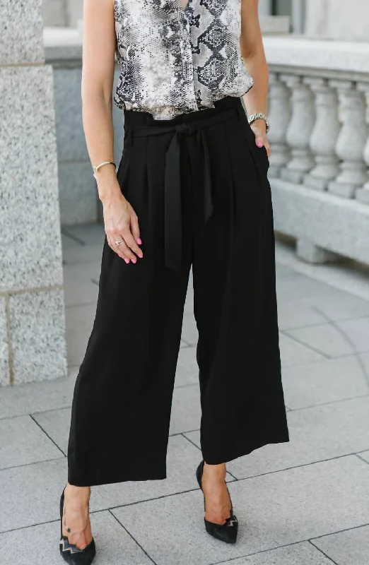 Paperbag Crop Pant In Black Soft Cotton Pants