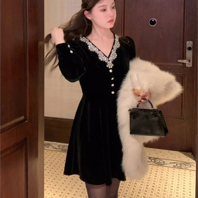 Wjczt Evening Party Dresses Women Black Velvet Mini Dress V-neck Long Sleeve A-line French Vintage Autumn New Prom Vestidos Mujer Mermaid Tail Wedding
