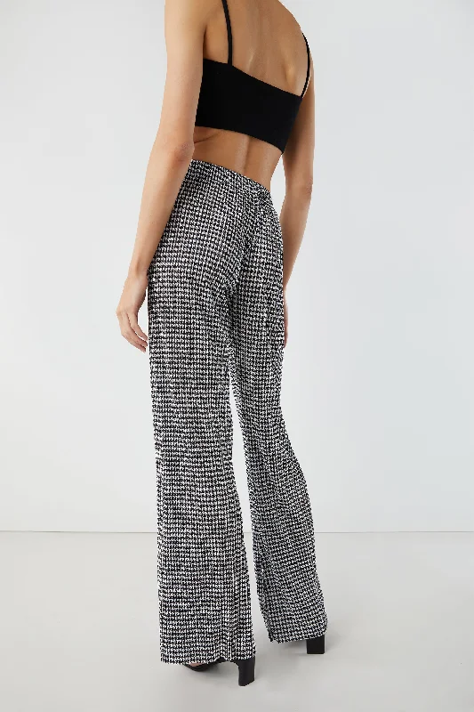 HOUNDSTOOTH PLEATED PANT Chic Capri Pants