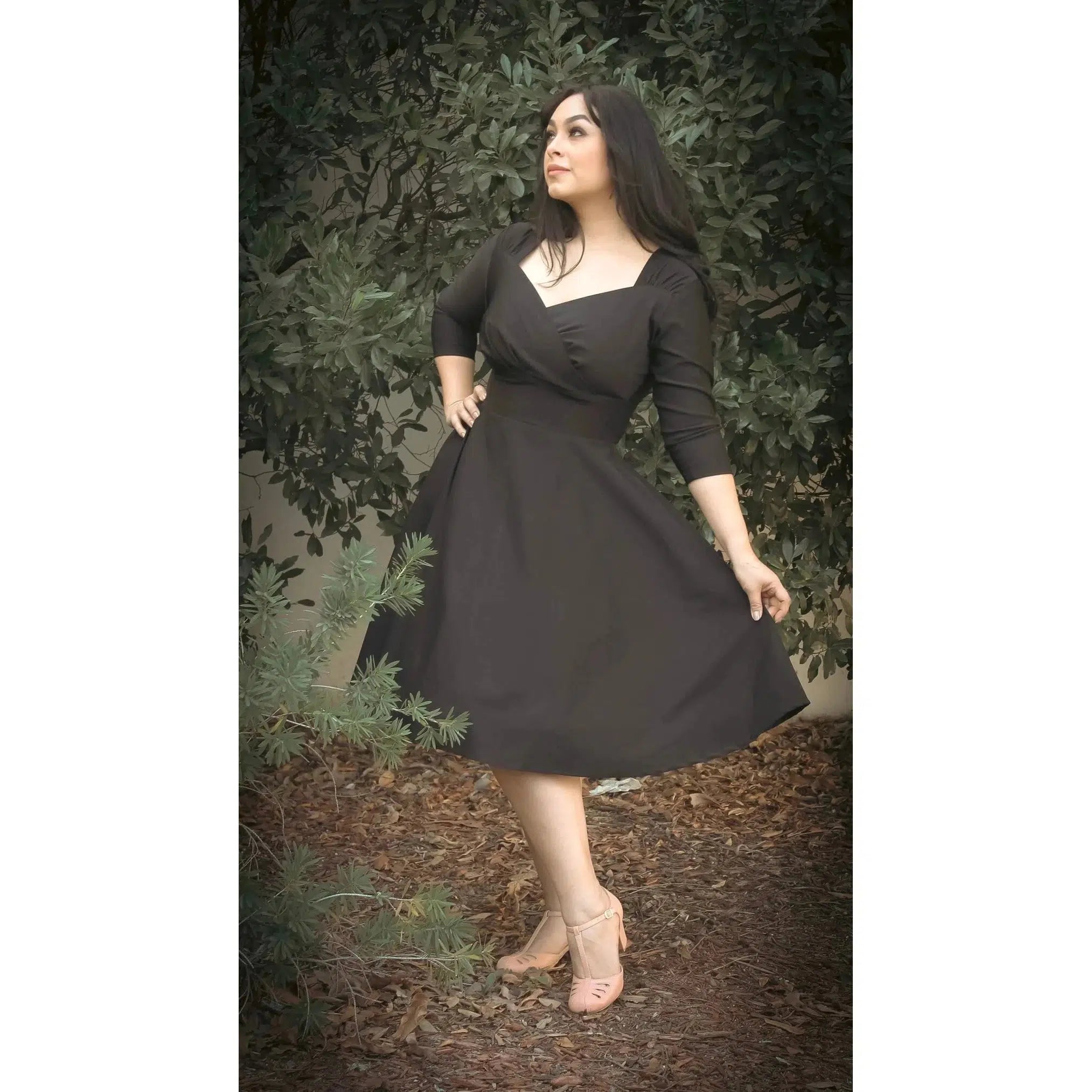 Solid Black 1940's Swing Dress by Hemet Tunics Vintage classic