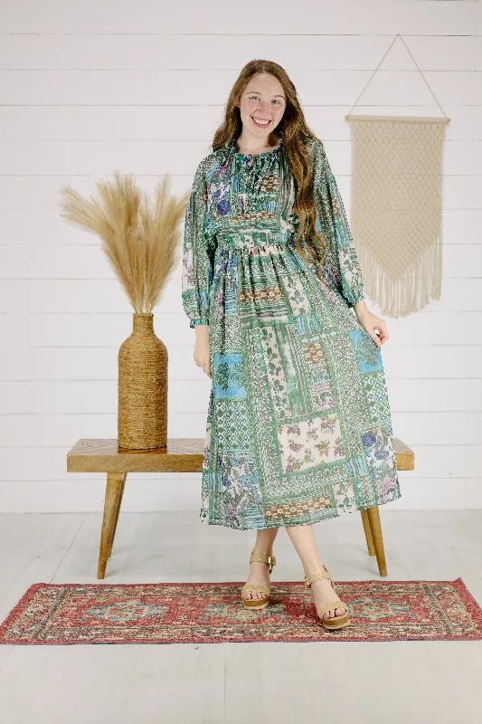 Cyndi Print Dress - Green Tunics New arrival