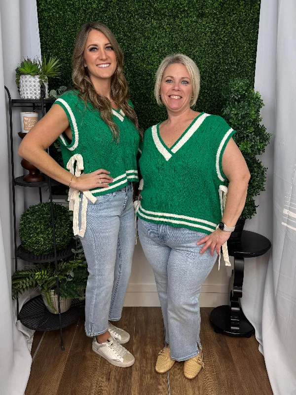 SOLID CABLE KNIT VNECK SWEATER VEST - GREEN Stylish Fashionable Trendy
