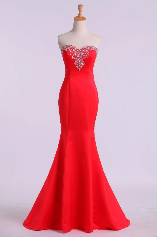 Sweetheart Beaded Neckline Satin Prom Dress Mermaid Sweep Train