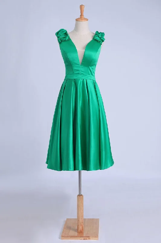 V Neck Prom Dresses A Line Knee-Length Satin With Sash