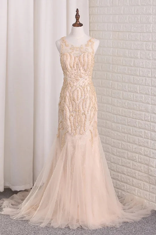 Tulle Mermaid Scoop Prom Dresses Beaded Bodice Sweep Train