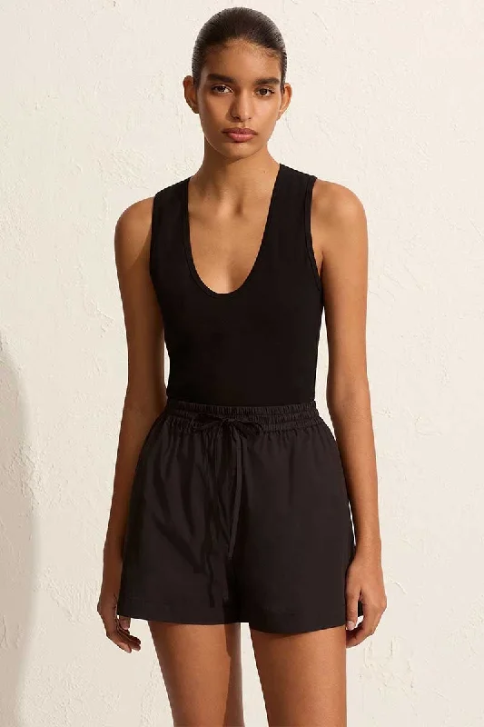 RELAXED SHORT-BLACK