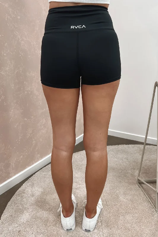 VA Essential Booty Short Black